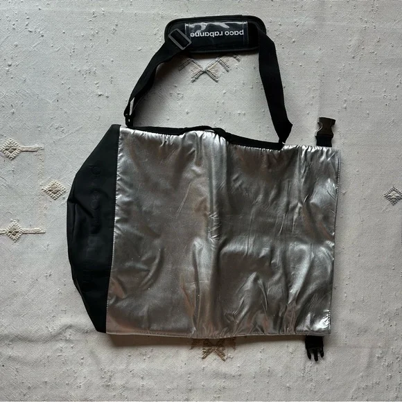 Paco Rabanne Invictus Dry Bag - Picture 6 of 9